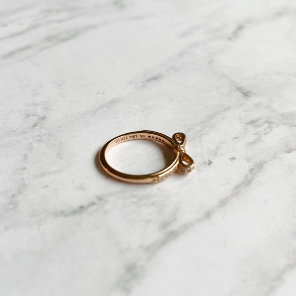 Pandora Sparkling Bow Crystals Ring - Picture 6 of 7